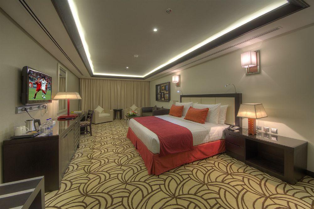 Raintree Rolla Hotel Dubai Exterior photo